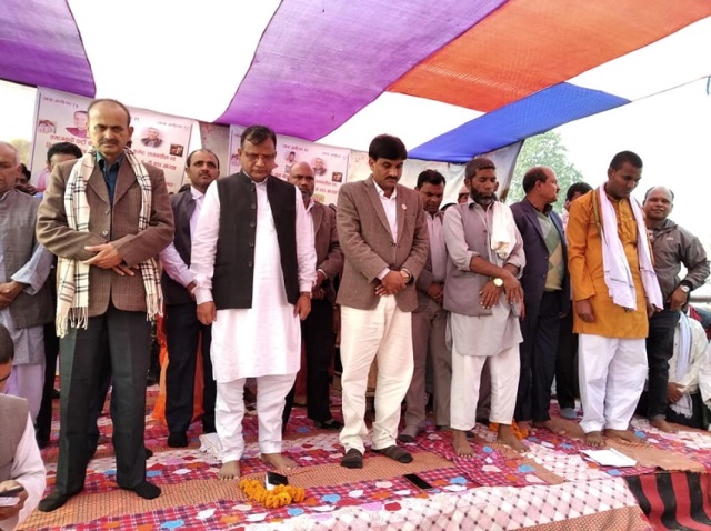photo20191127mahottari (6)