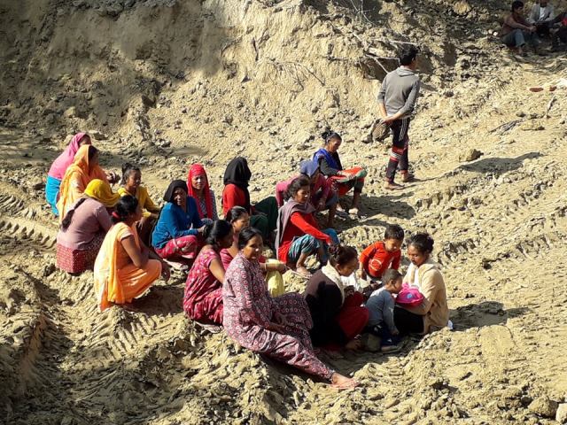photo20191203kailali (2)