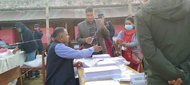 Photo20221120Election (25)