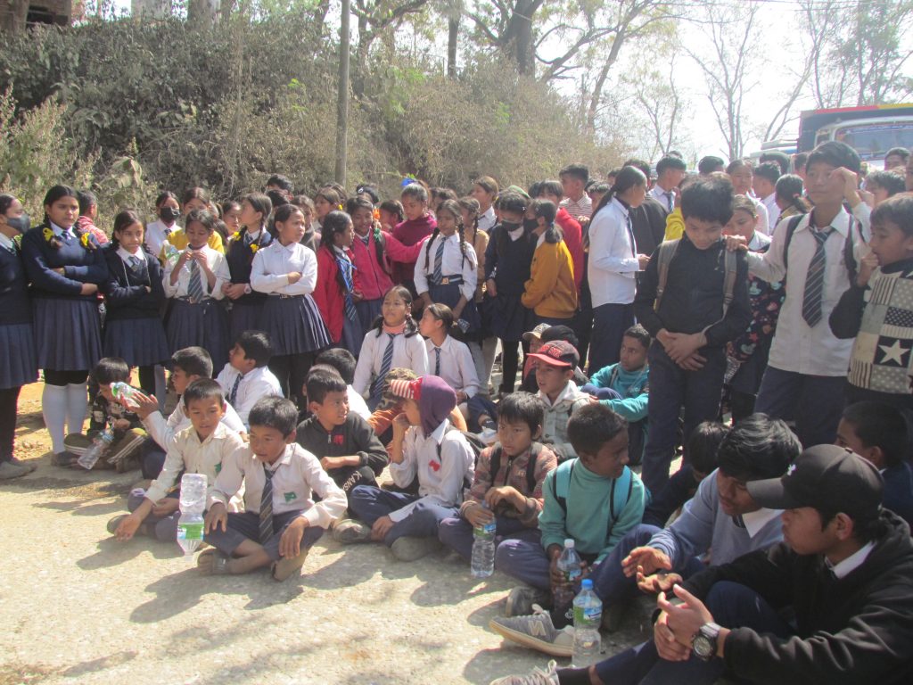 NUwakot Sadakma balbalika