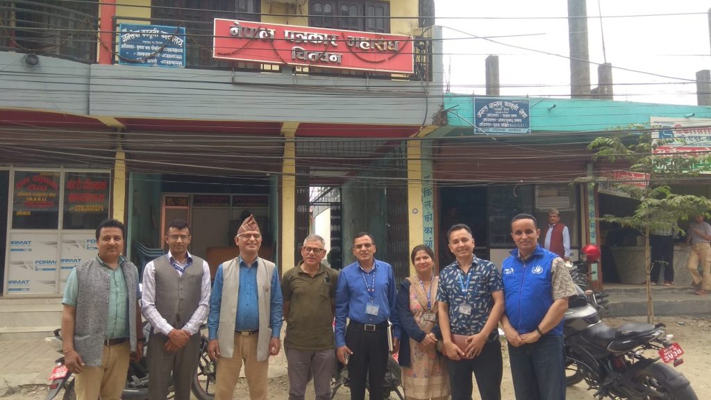 Photo_080-1-8_Chitwan.j