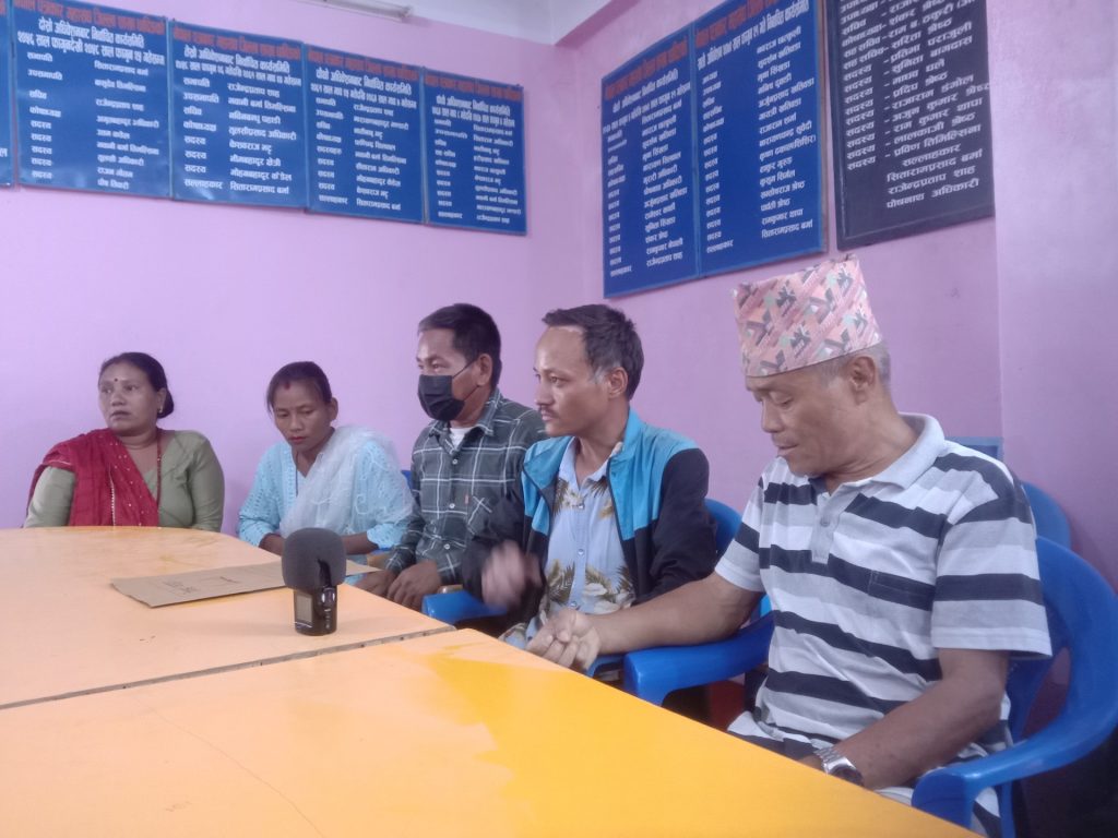 Photo_080-2-12_Dhading.