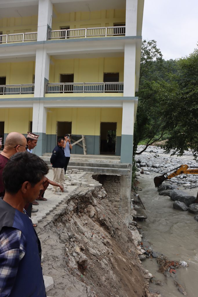 Photo_080-5-15_Sindhupalchok4