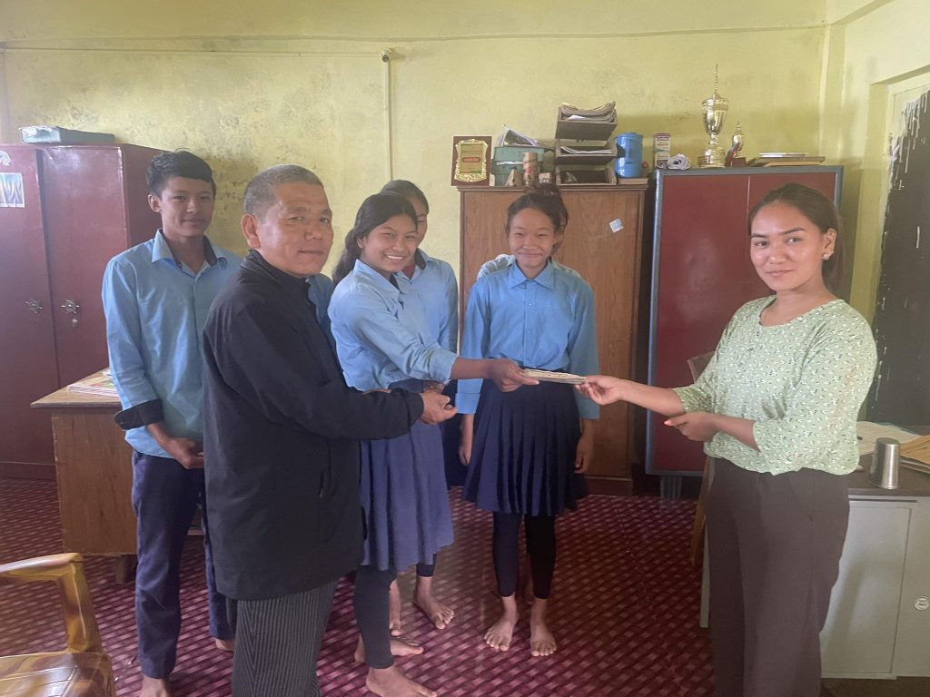 Photo_080-6-10_Chitwan