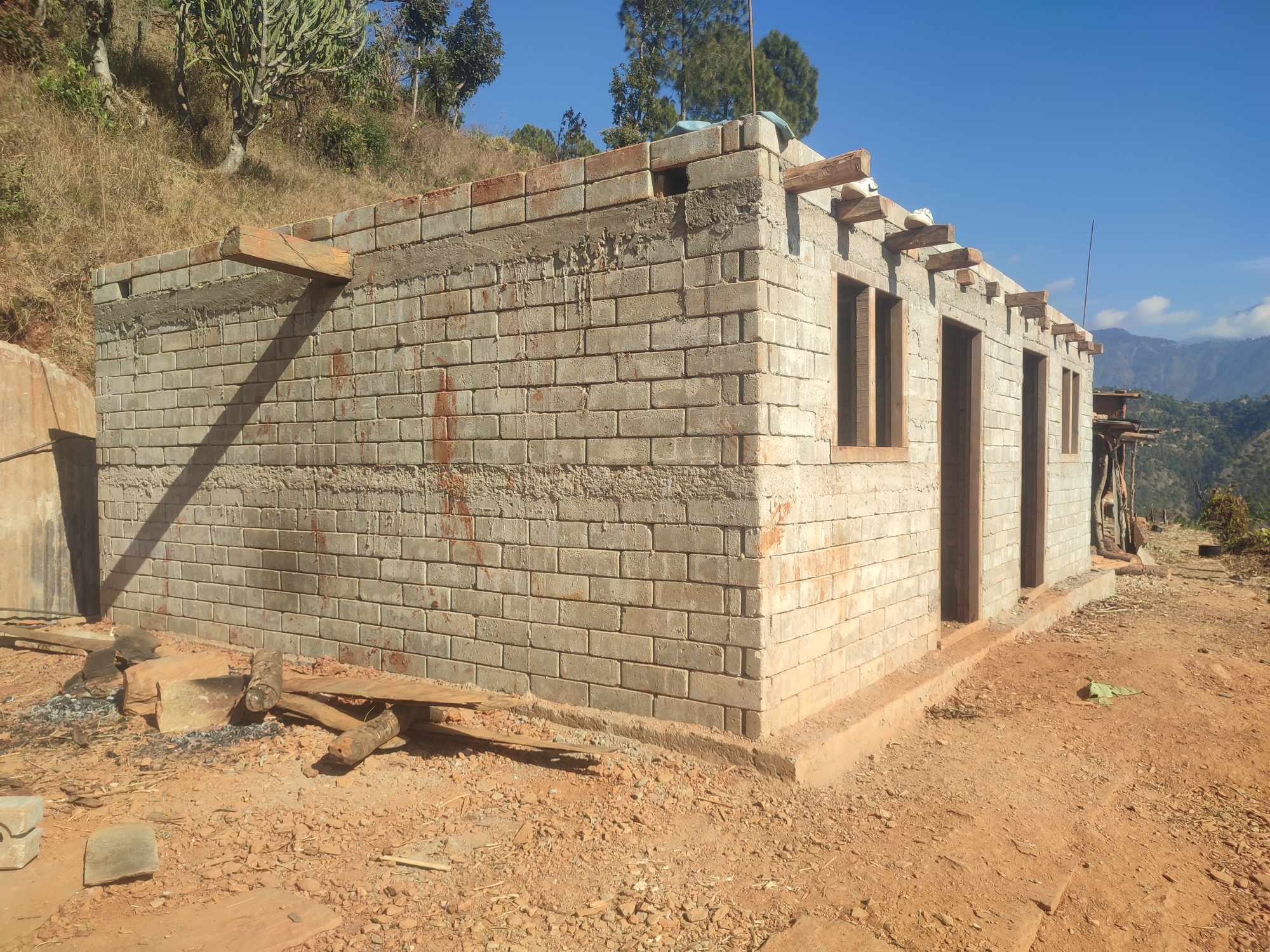Photo09052025Gulmi7